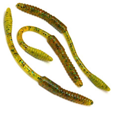 Силиконовая приманка Big Bite 4.5″ Squirrel Tail Worm – Pumpkin Pepper Green